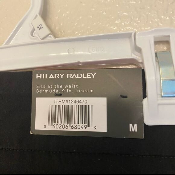 Hilary Radley Womens Midweight Bermuda Pull-On Shorts black stretchy M NEW - Picture 7 of 10